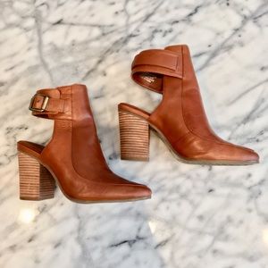 Aerosoles - Leather Ankle Boots (Size 6)